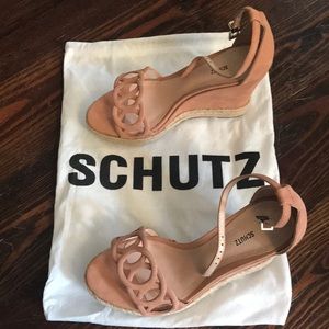 NWT Schutz Keira Wedge in Toasted Nut